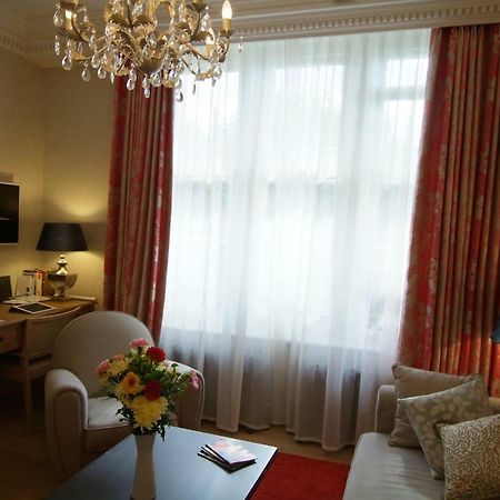 Chelsea: Exceptional 1Br W/Views Of The River Thames & Battersea Park Apartment London Exterior photo